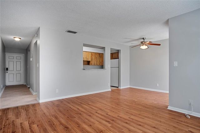 2121 NE 36th Street 2121, Lighthouse Point, FL 33064