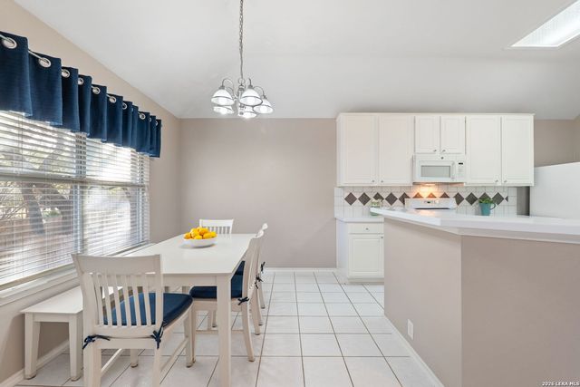 7830 Sierra Seco, San Antonio, TX 78240