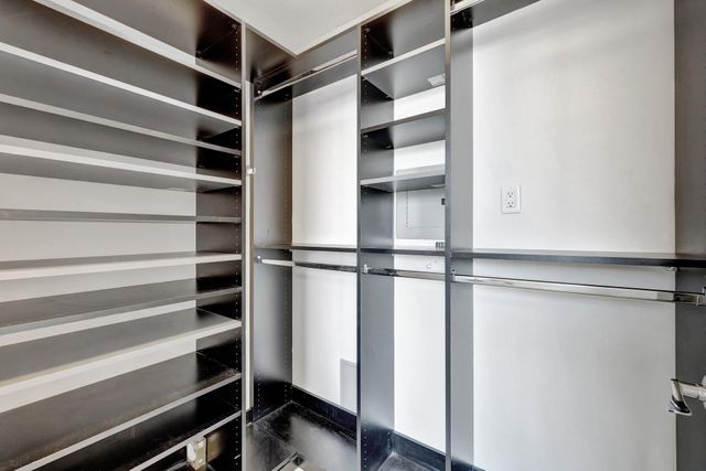 315 NE 3rd Avenue 1505, Fort Lauderdale, FL 33301