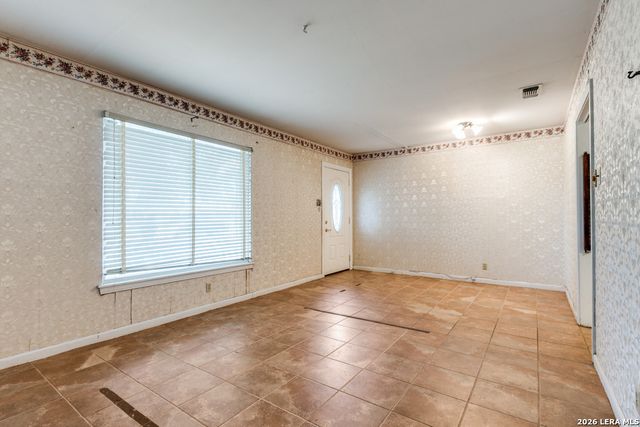 1911 BEECHAVEN DR, San Antonio, TX 78207