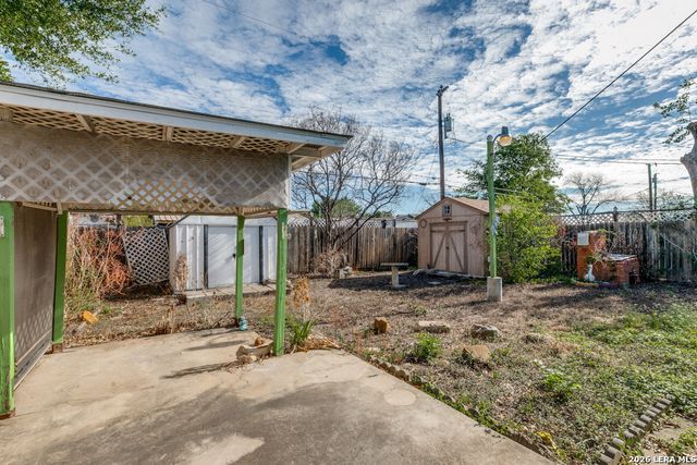 1911 BEECHAVEN DR, San Antonio, TX 78207