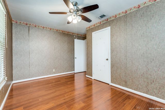 1911 BEECHAVEN DR, San Antonio, TX 78207