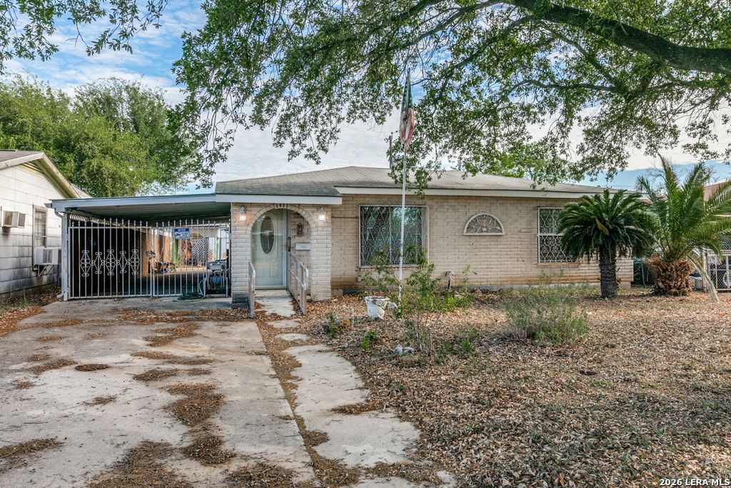 1911 BEECHAVEN DR, San Antonio, TX 78207