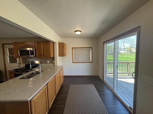 106 State Street, Mazomanie, WI 53560