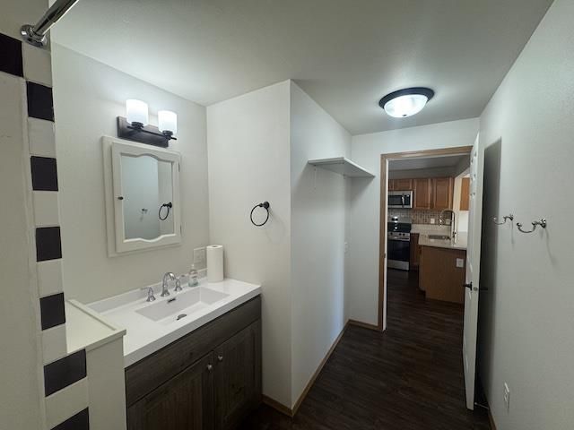 106 State Street, Mazomanie, WI 53560