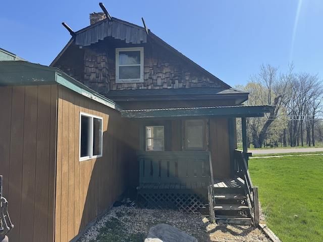 106 State Street, Mazomanie, WI 53560