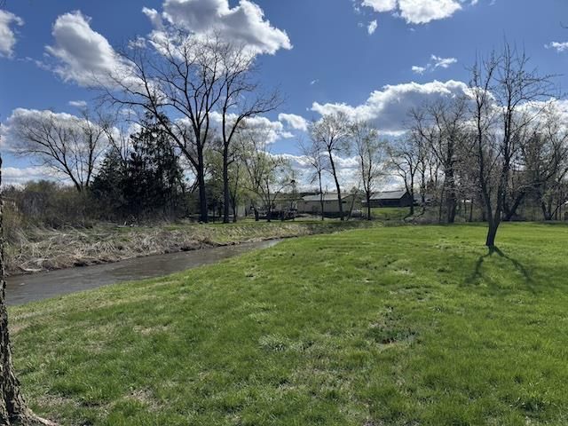 106 State Street, Mazomanie, WI 53560