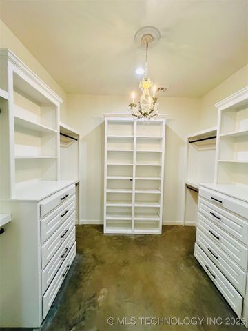 3896 Kiowa Drive, Kingston, OK 73439