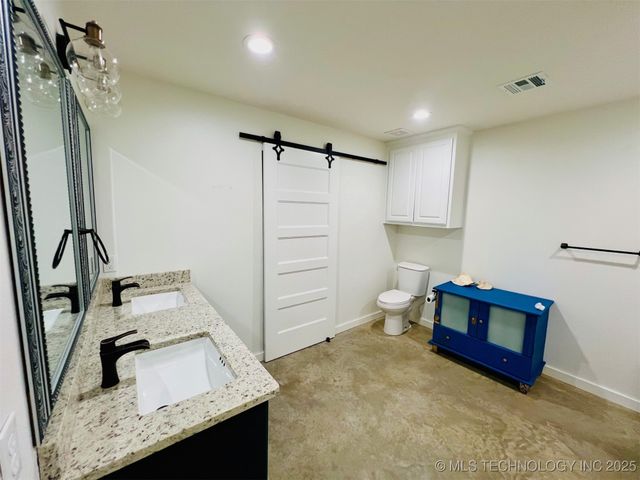 3896 Kiowa Drive, Kingston, OK 73439