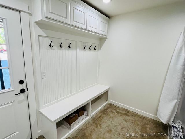 3896 Kiowa Drive, Kingston, OK 73439