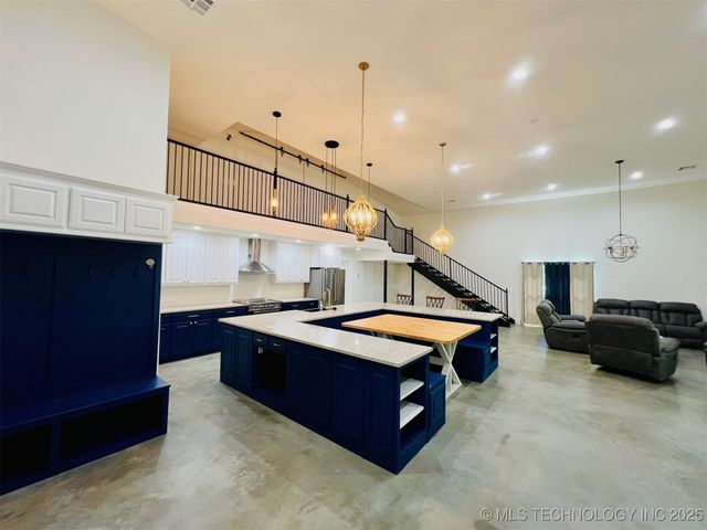 3896 Kiowa Drive, Kingston, OK 73439