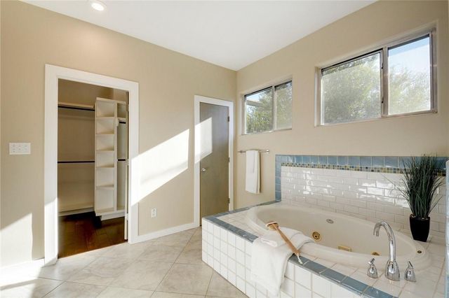 2700 B Cherry LN B, Austin, TX 78703