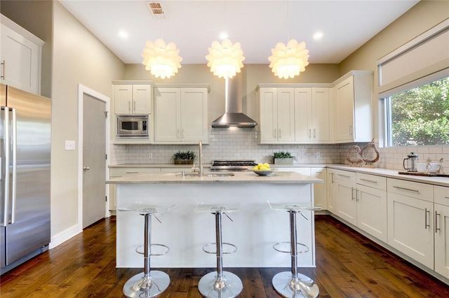 2700 B Cherry LN B, Austin, TX 78703