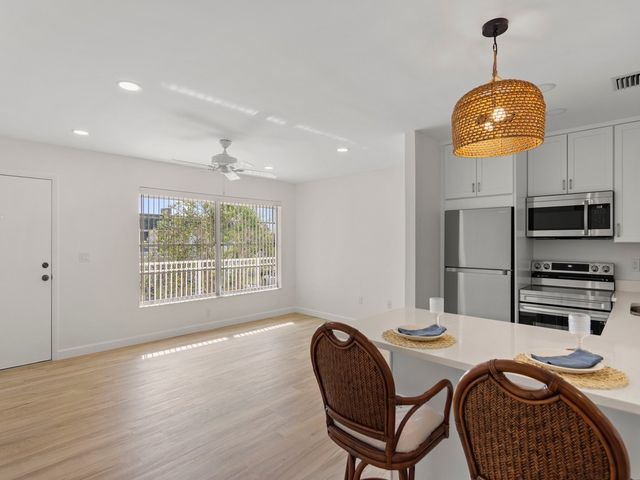2800 Indian River Boulevard 7H, Vero Beach, FL 32960