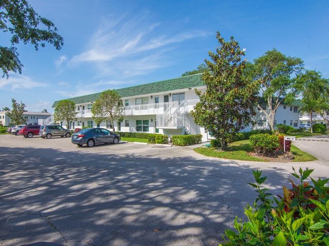 2800 Indian River Boulevard 7H, Vero Beach, FL 32960