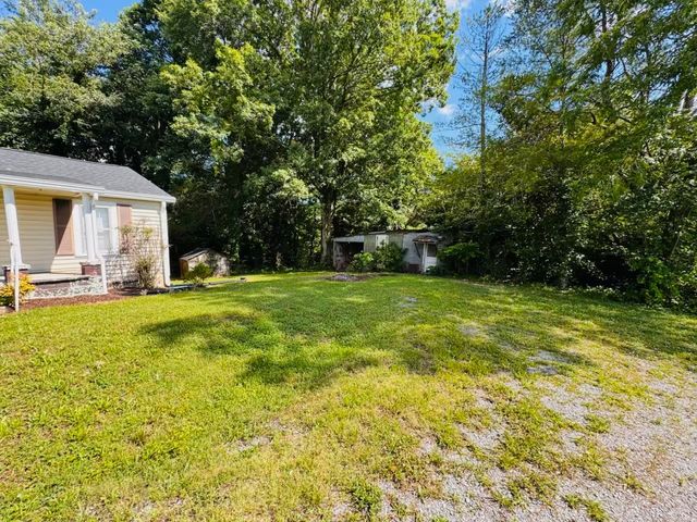 1298 Creek Rd, Smithville, TN 37166