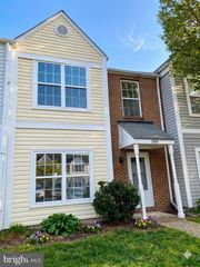 2909 BROYHILL CT, Fredericksburg, VA 22408
