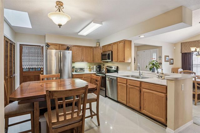 2713 EASTERN PARKWAY, Winter Park, FL 32789