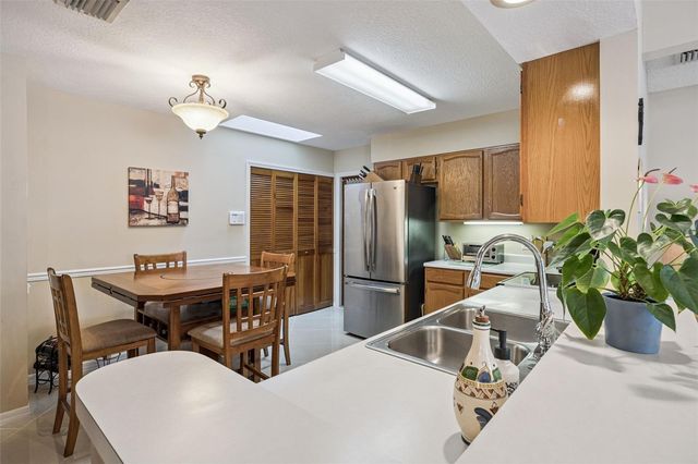 2713 EASTERN PARKWAY, Winter Park, FL 32789