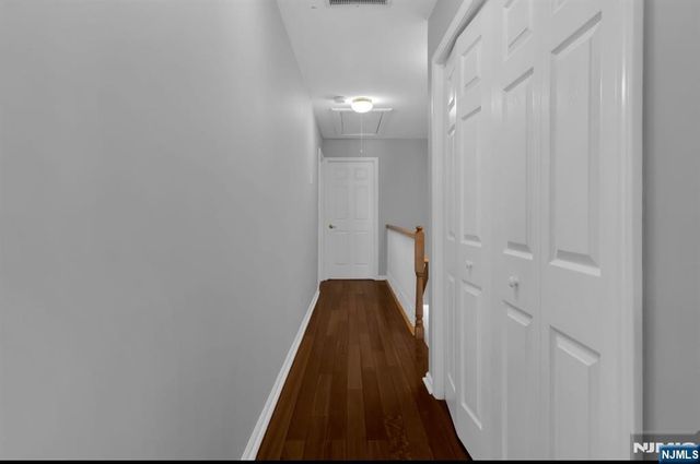 451 Hartford Drive 4052, Nutley, NJ 07110