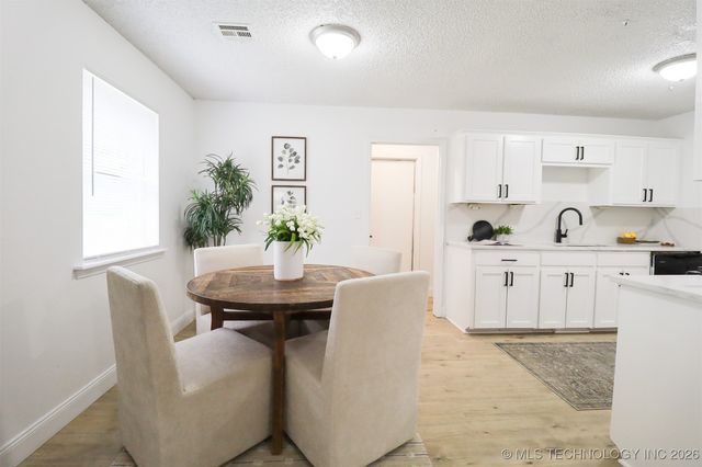 825 W 23rd Street North, Claremore, OK 74017