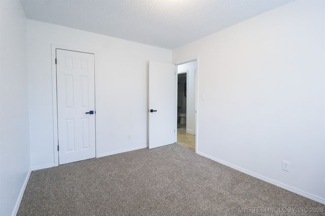 825 W 23rd Street North, Claremore, OK 74017