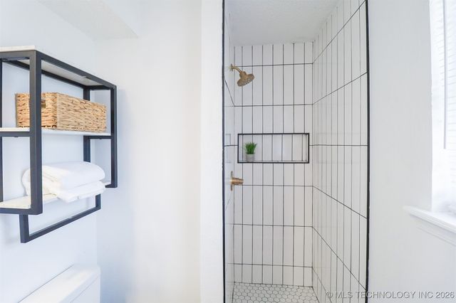 825 W 23rd Street North, Claremore, OK 74017