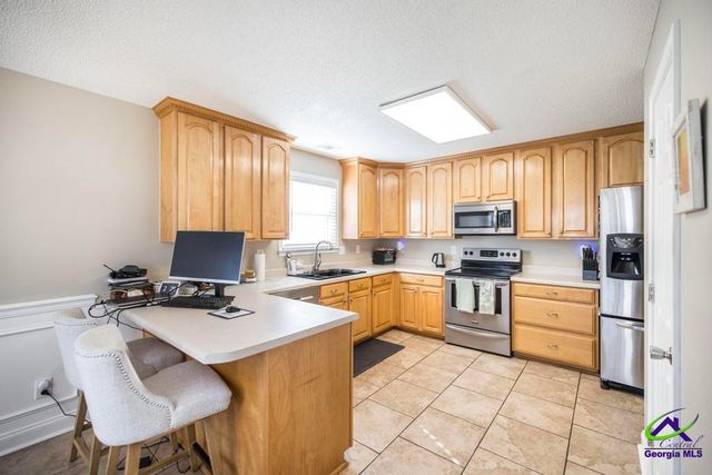 111 Chipper Street, Bonaire, GA 31005