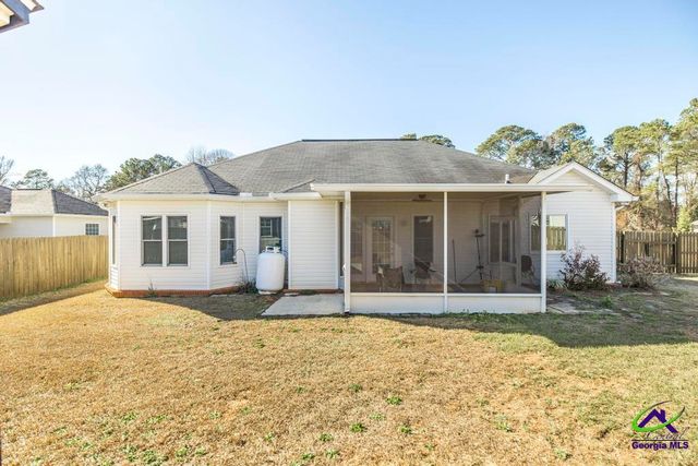 111 Chipper Street, Bonaire, GA 31005