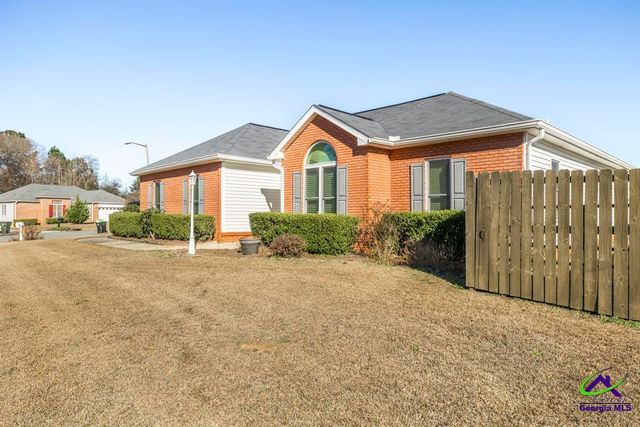 111 Chipper Street, Bonaire, GA 31005