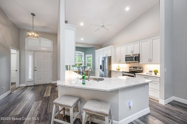 471 Shell Cove Drive, Melbourne, FL 32940