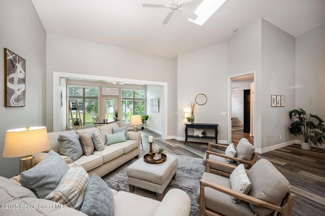 471 Shell Cove Drive, Melbourne, FL 32940