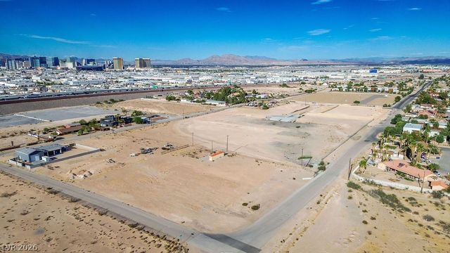 Cameron, Las Vegas, NV 89118