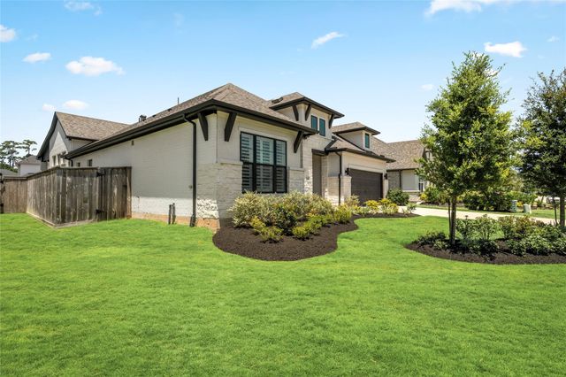 324 Coldwater Creek Court, Conroe, TX 77304