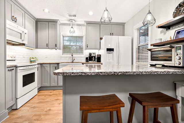 300 Yellow Hawthorn Circle, Summerville, SC 29483