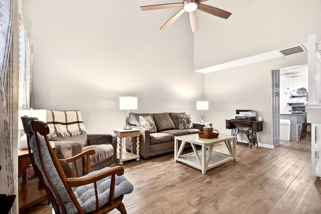 300 Yellow Hawthorn Circle, Summerville, SC 29483