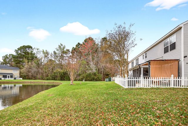 300 Yellow Hawthorn Circle, Summerville, SC 29483