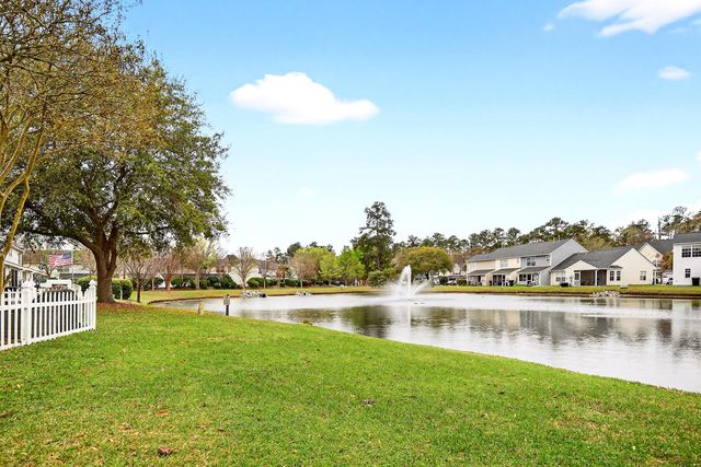300 Yellow Hawthorn Circle, Summerville, SC 29483