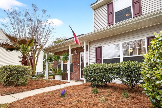 300 Yellow Hawthorn Circle, Summerville, SC 29483