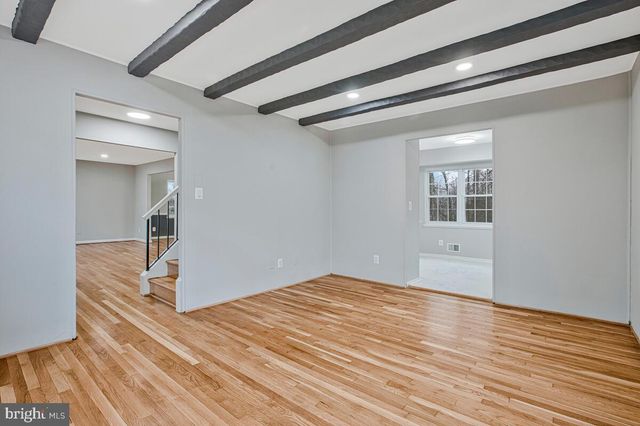 1224 PLEASANT VALLEY DR, Baltimore, MD 21228