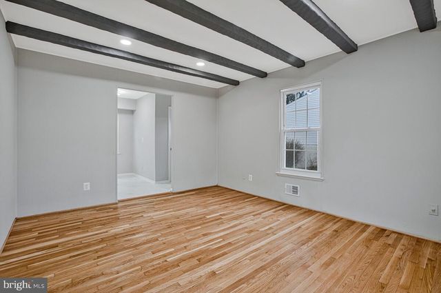 1224 PLEASANT VALLEY DR, Baltimore, MD 21228