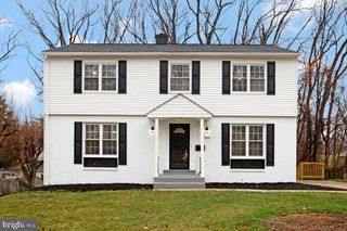 1224 PLEASANT VALLEY DR, Baltimore, MD 21228