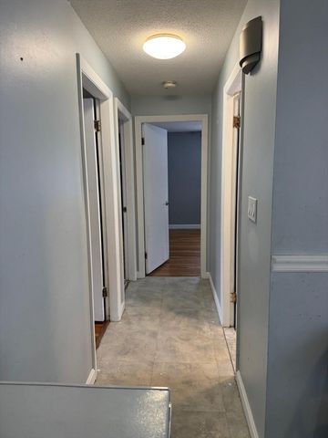 22 Falcon St, Methuen, MA 01844