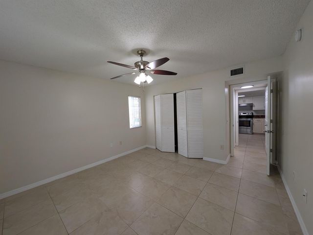 5011 Wiles Road 208, Coconut Creek, FL 33073