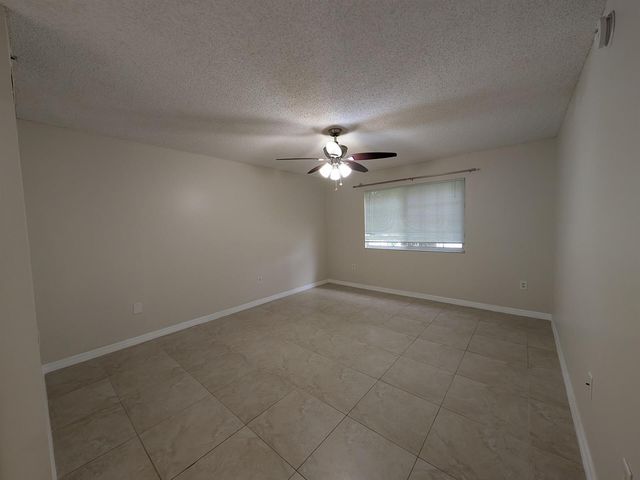 5011 Wiles Road 208, Coconut Creek, FL 33073