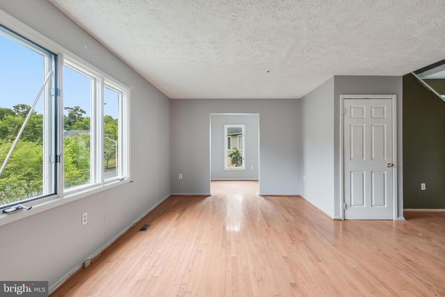 4668 WINTERBERRY LN, Oxon Hill, MD 20745