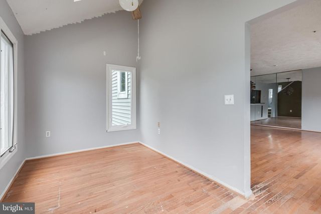 4668 WINTERBERRY LN, Oxon Hill, MD 20745