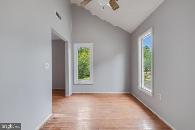 4668 WINTERBERRY LN, Oxon Hill, MD 20745