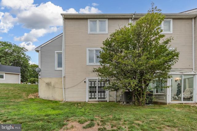 4668 WINTERBERRY LN, Oxon Hill, MD 20745