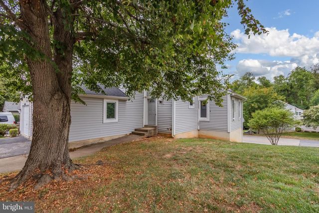 4668 WINTERBERRY LN, Oxon Hill, MD 20745